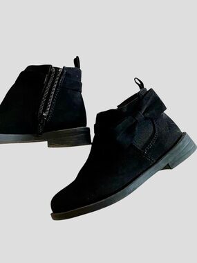 4/$20— Gap Black Ankle Bow Boots with Side Zipper toddler girl size 10
